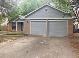 1711 Honeysuckle Ln, Round Rock, TX 78664