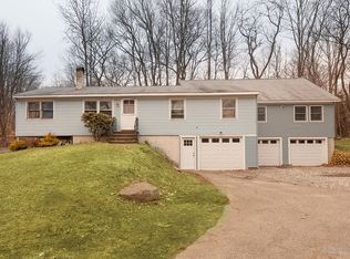 1 Fernald Rd, Kittery, ME 03904