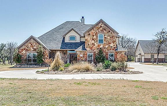 3rd image of 9925 Lonely Oak Ln