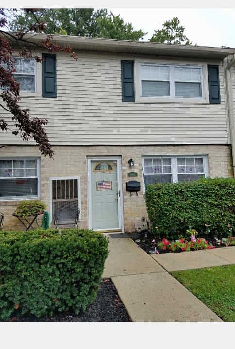 1st image of 609 Edison Ave #609A