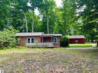 1857 E Brentwood St, Grawn, MI 49637