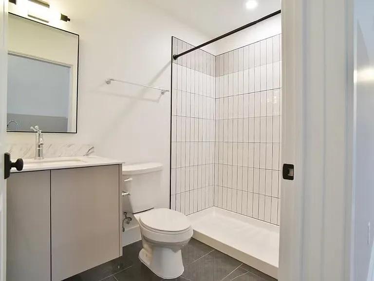 30 W Broad St #203 — Photo 5