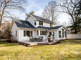 38 Indian Hill Rd, Farmington, CT 06032