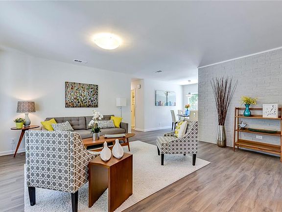5th image of 5501 Claymoor Dr