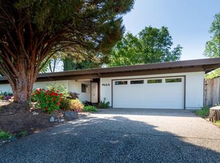4224 American River Dr, Sacramento, CA 95864