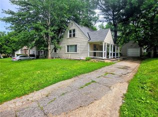 1312 W 29th St S, Independence, MO 64052