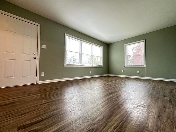2nd image of 639 Dreamland Dr