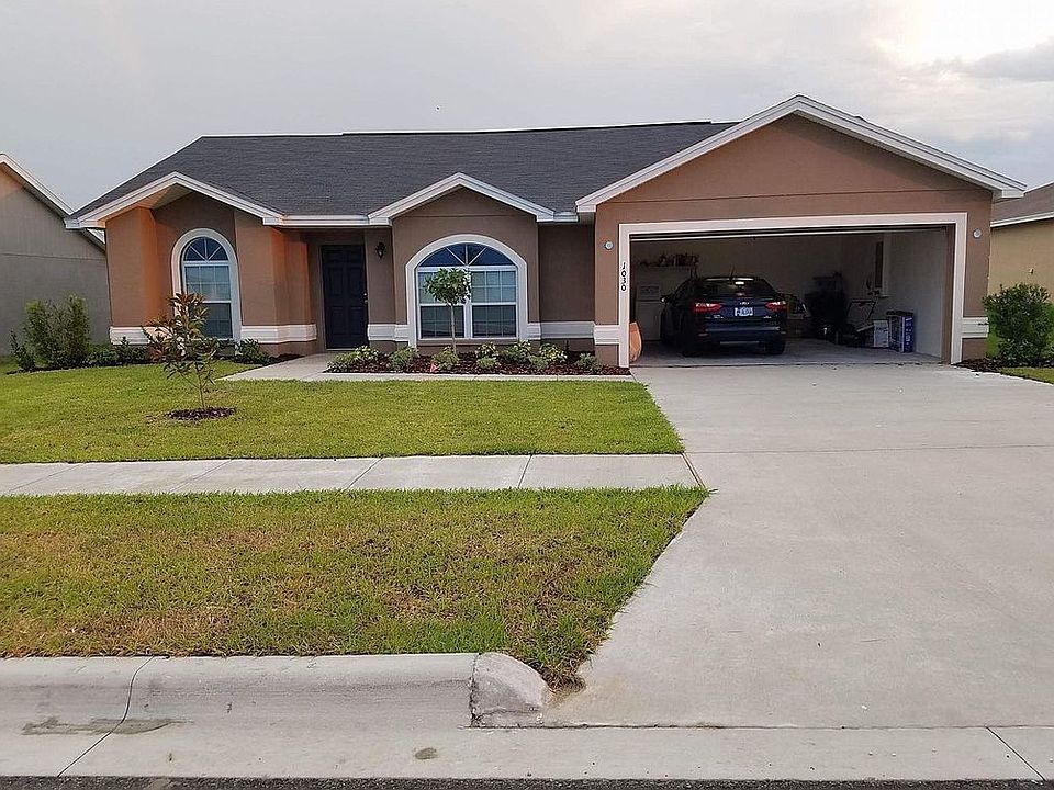1st image of 1030 Condor Dr
