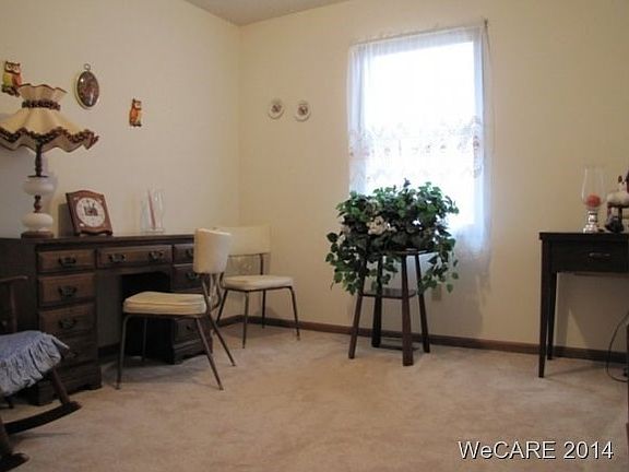 3rd image of 311 Brett Ln