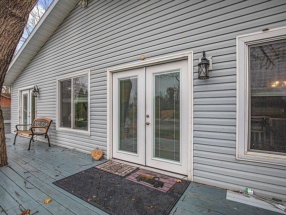 3rd image of 200 N Mohee Dr