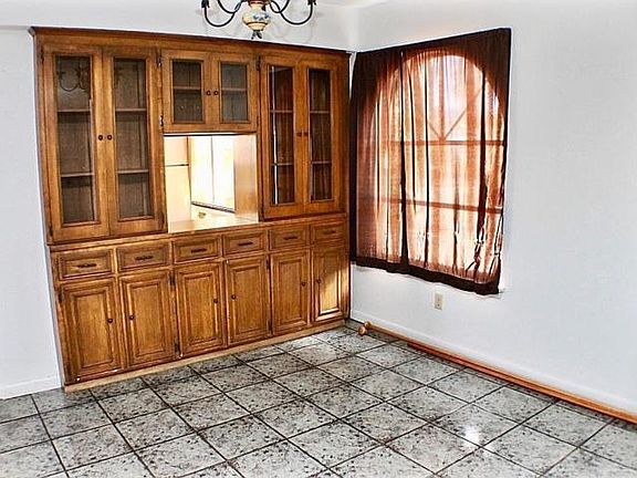 2nd image of 5668 Beth View Dr