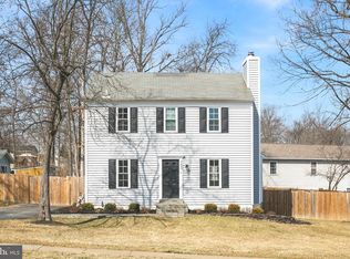 4403 Silas Hutchinson Dr, Chantilly, VA 20151