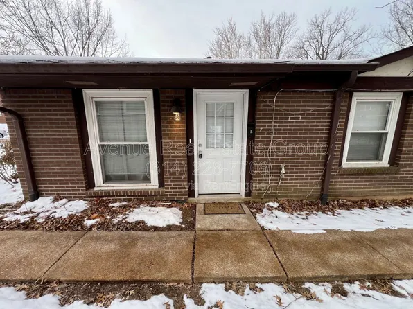 1015 Commodore Dr #A, Richmond Heights, MO 63117