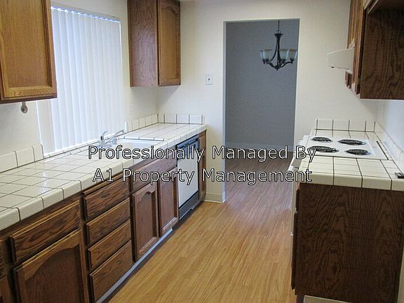 5th image of 9177 Renee Ann St