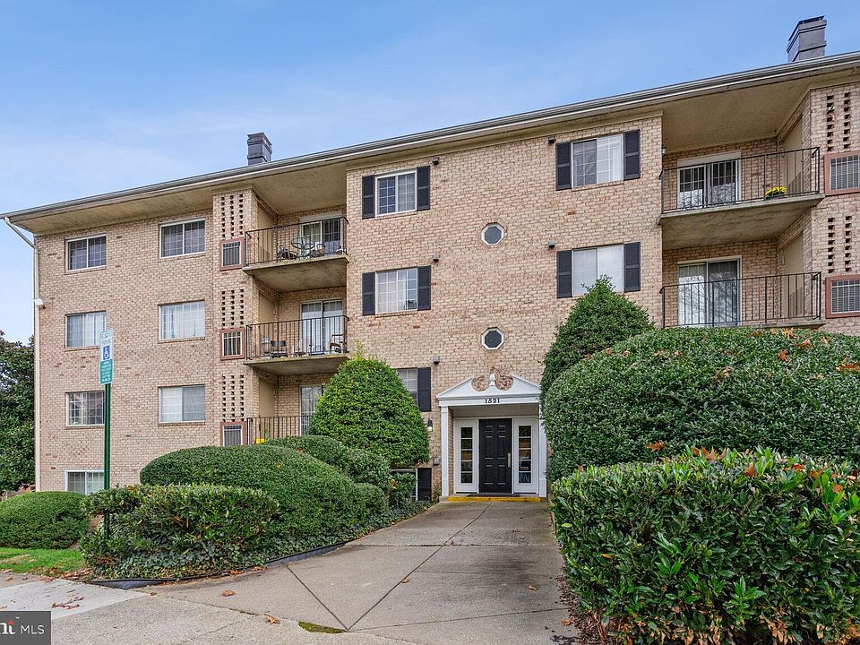 1st image of 1521 Colonial Dr APT 304
