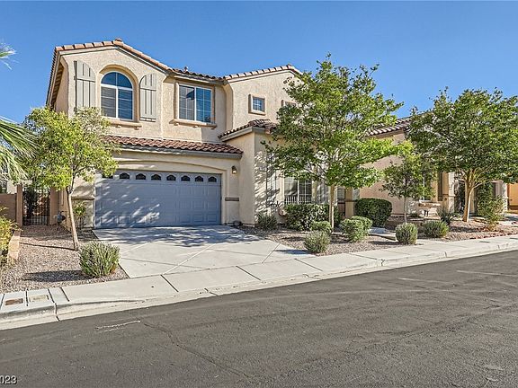3rd image of 11737 Via Esperanza Ave