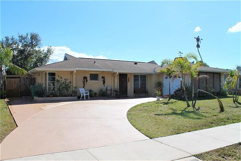 1st image of 1239 Price Cir