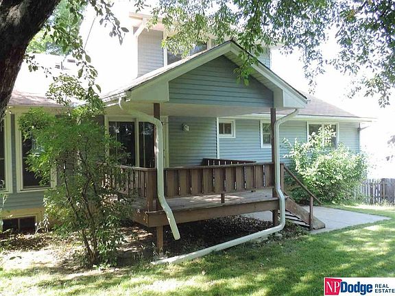 4th image of 2923 Leawood Dr