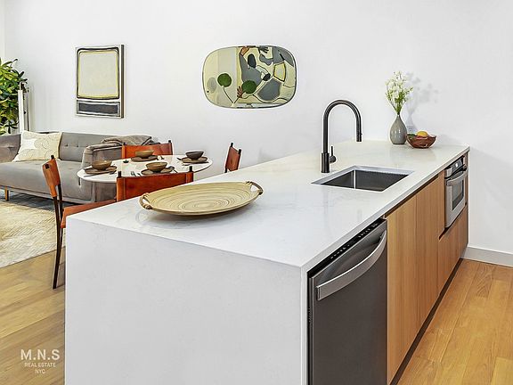 4th image of 200 Montague St #11C