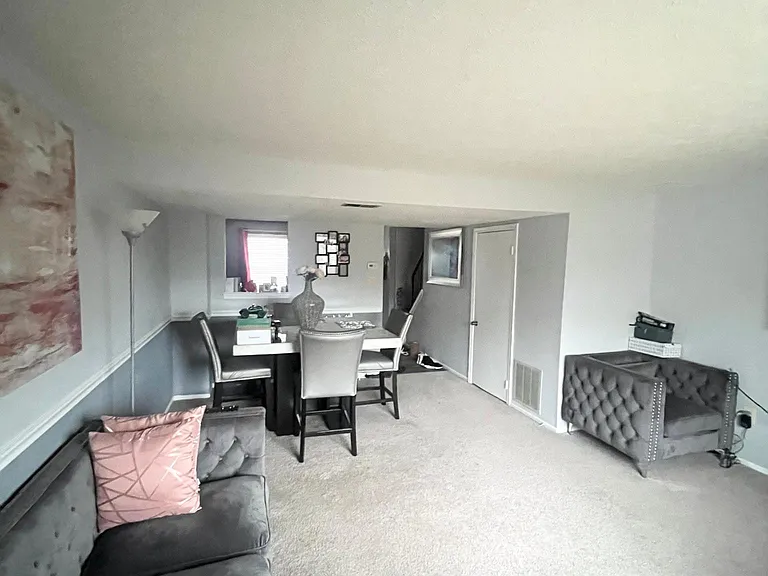 6435 Lacrosse Ln NE — Photo 9