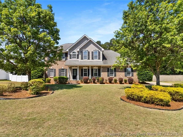 4420 Timber Grove Dr, Hope Mills, NC 28348