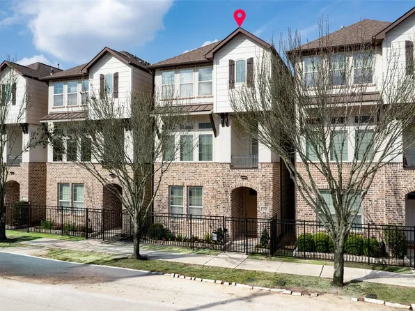 351 W 26th St, Houston, TX 77008