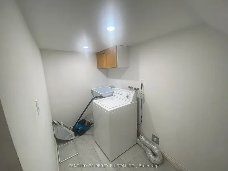 176 Alfred Smith Way — Photo 13
