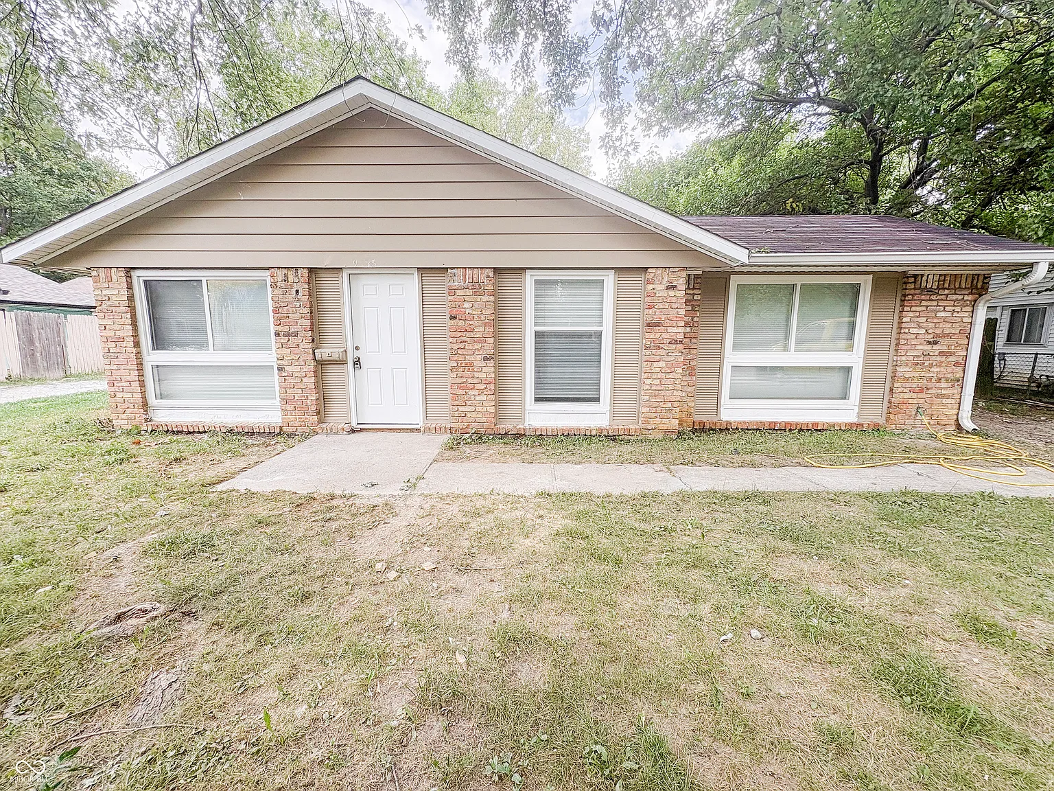 9438 Conried Dr photo 1