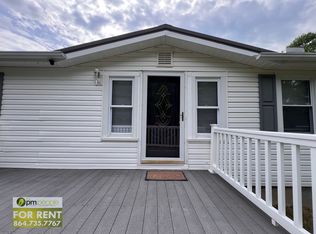 114 Radcliff Dr, Easley, SC 29640