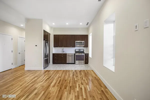 Rented by Citi Habitats | media 12