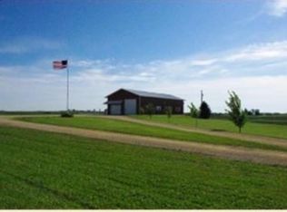 17038 County Road 27, Altura, MN 55910