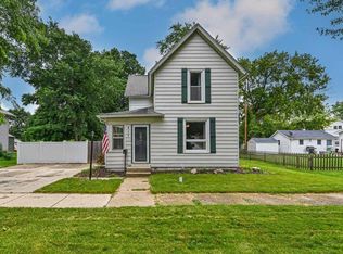 217 S 6th St, Delavan, WI 53115