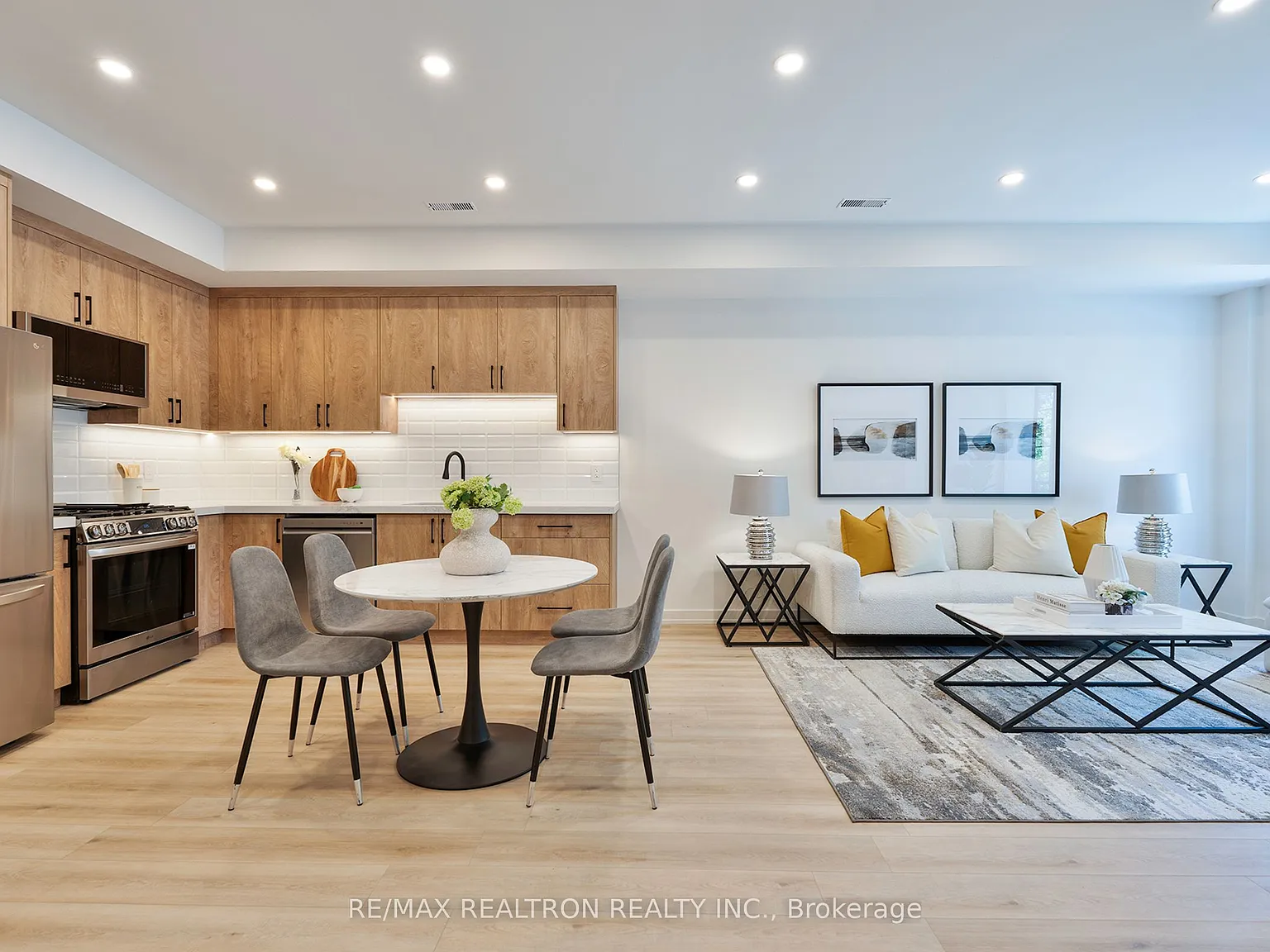 2 bed, $2,950 — Photo 3