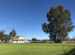 9973 E Underwood Rd, Acampo, CA 95220