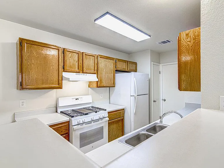 8202 W Gate Blvd #A — Photo 10