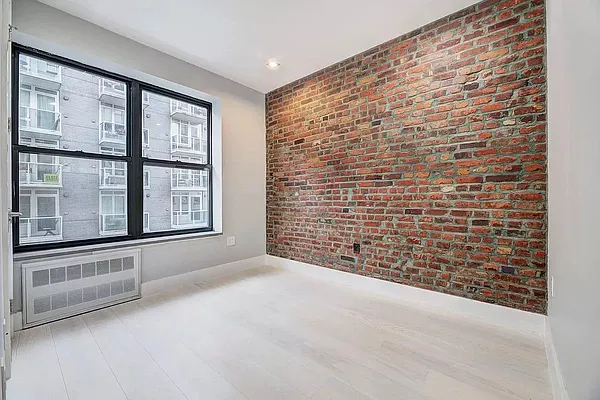 Rented by REAL New York | media 28