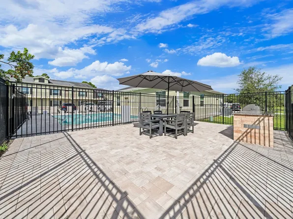 Mercury Cove Apartments