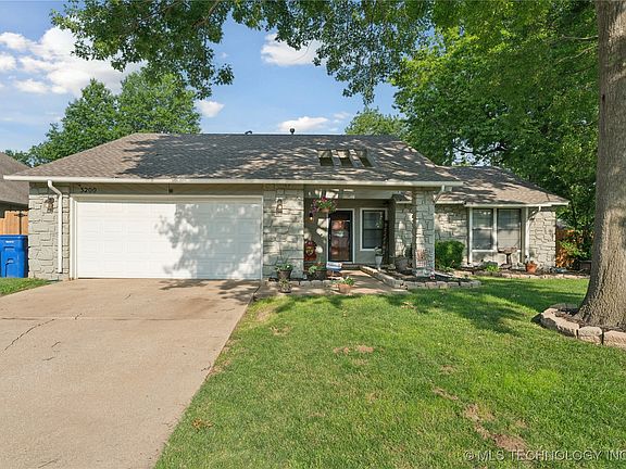 2nd image of 3200 S Elder Ave