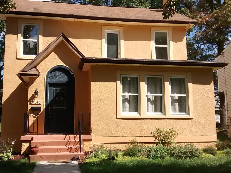 New gutters with leafguard