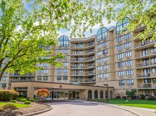 10 Smith Manor Blvd APT 219, West Orange, NJ 07052