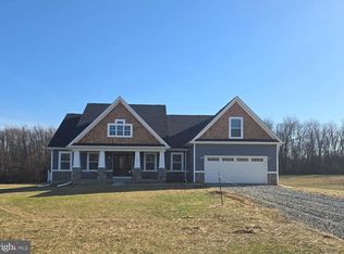 93 Rakes Rd, Shenandoah Junction, WV 25442