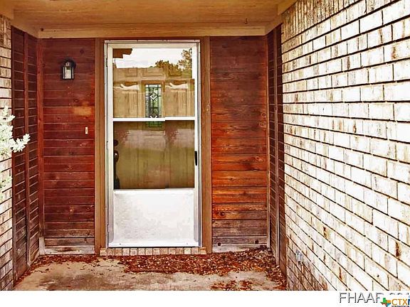 3rd image of 1701 County Road 1025