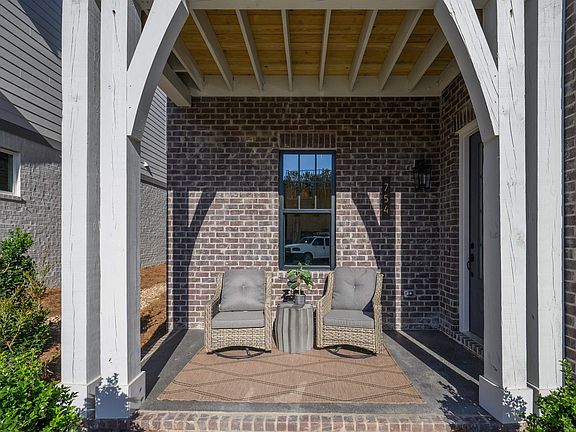 3rd image of 754 River Walk Dr