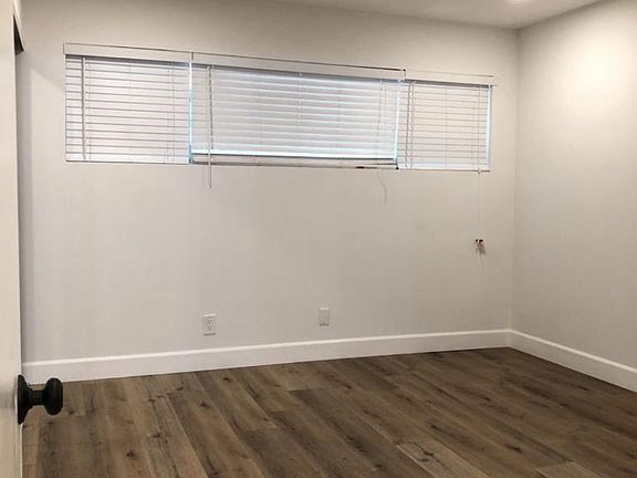 2nd image of 20134 Leadwell St Unit 269