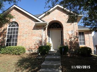 1500 Summers Dr, Cedar Hill, TX 75104
