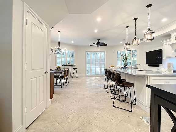 5th image of 1835 S Ocean Boulevard #I