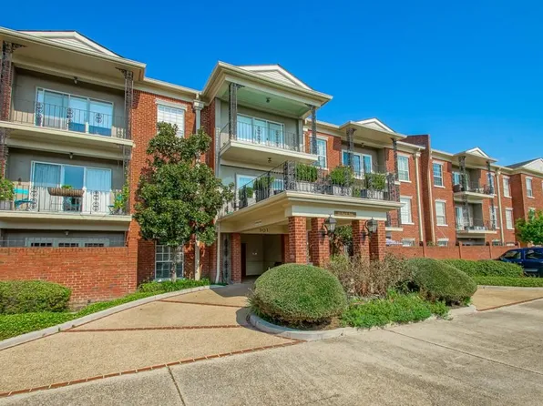 501 Rue Street Peter #111, Metairie, LA 70005