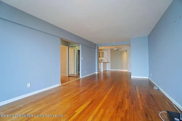 Sold by REMAX Elite | media 18