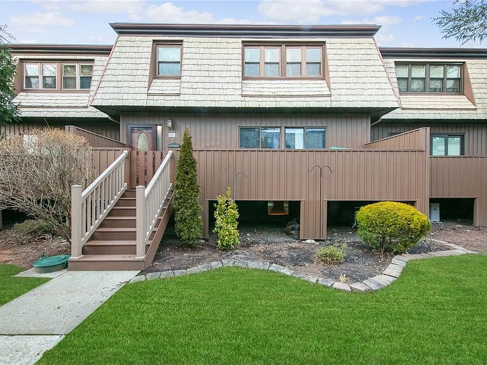 1st image of 14 Heritage Drive #E