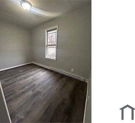 4th image of 1 Oneida St APT 1